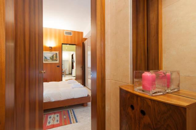 Apartament Deluxe Quattro Spade เวโรนา ภายนอก รูปภาพ